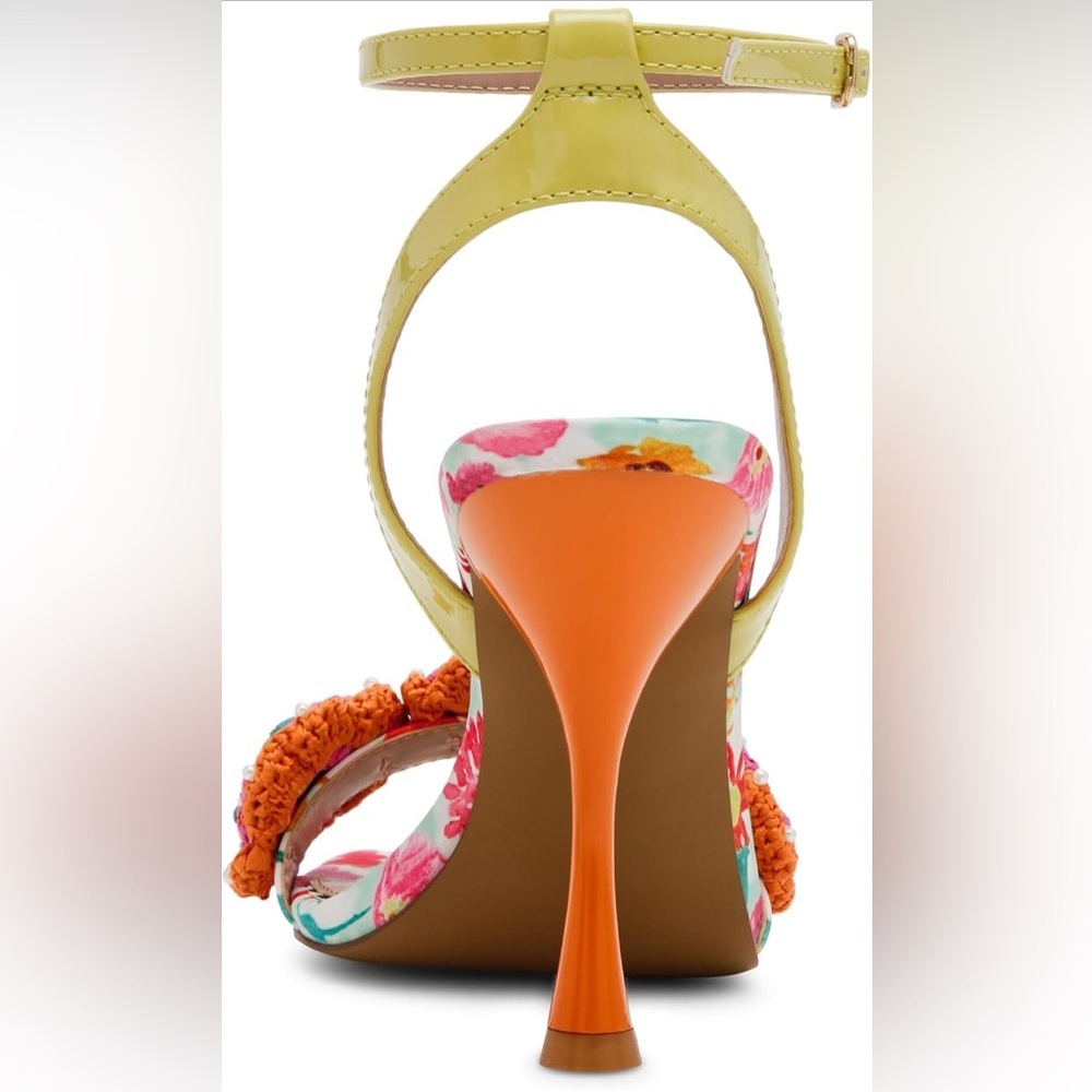 New Betsey Johnson Women Ainsleyy Heeled Sandal - Picture 2 of 12